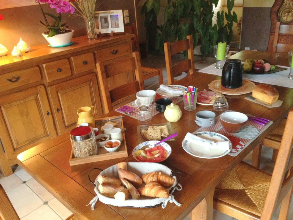 B&B Le Bourg D'Aunou, Petit Dejeuner Compris Exterior photo